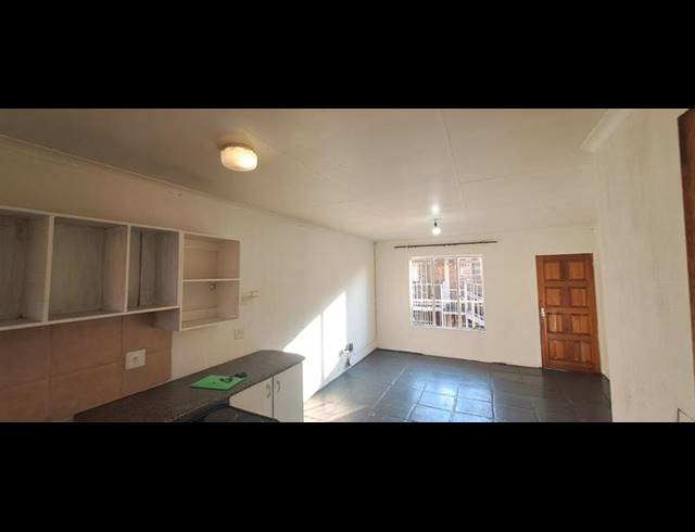 2 BEDROOM APARTMENT FOR SALE IN ELSPARK